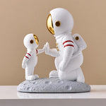 Load image into Gallery viewer, Resin Astronaut Statue