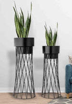 Load image into Gallery viewer, Black Metal Planter