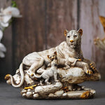 Load image into Gallery viewer, Tiger with Family Statue
