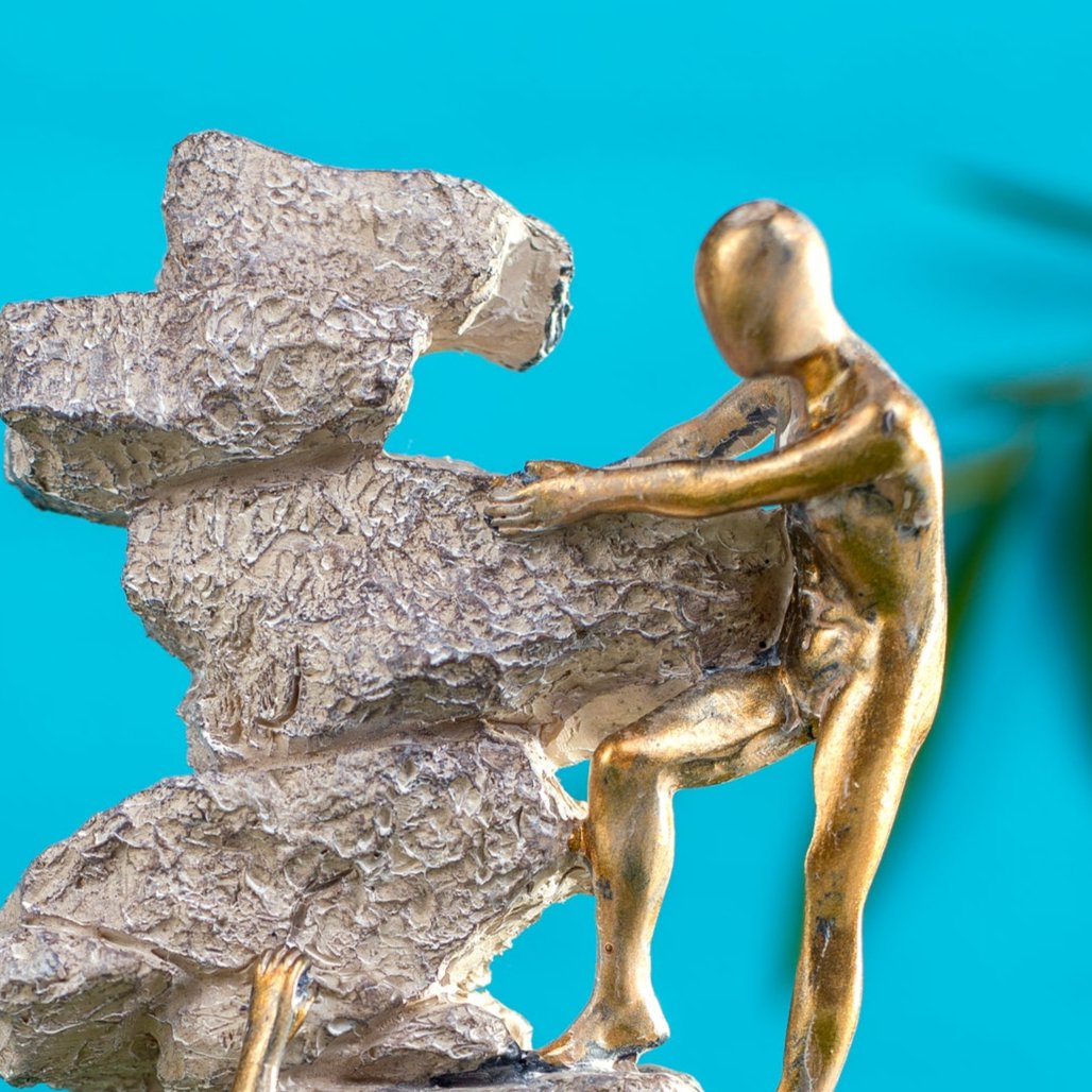 Men climb on wall Showpiece