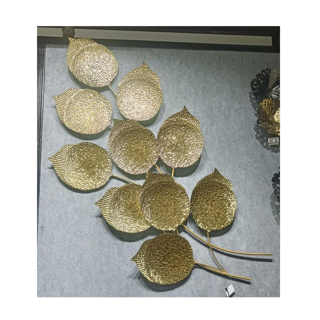 🌿 Golden Textured Leaf Metal Wall Art – Premium Home Décor